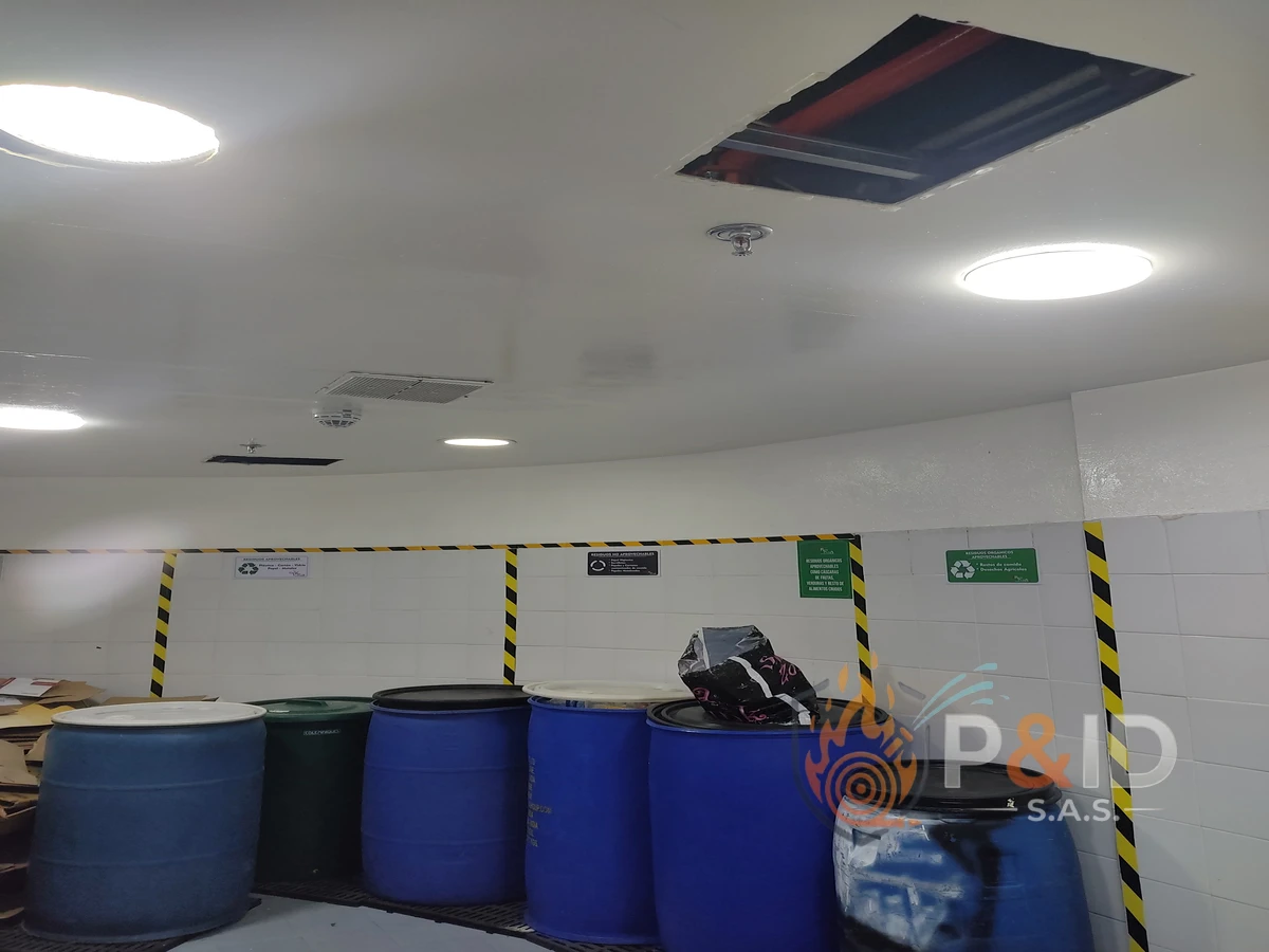 Detectores de humo direccionales para seguridad contra incendio