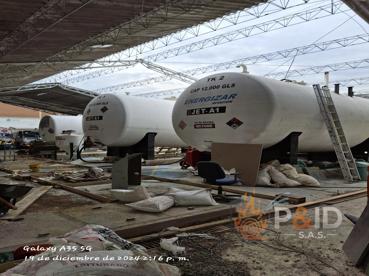 Red de protección contra incendios para tanques de combustible Olaya Herrera Medellín